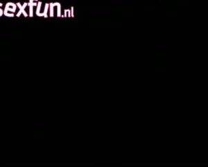 Klaarkomen over haar mooie voetjes:foot fetish.